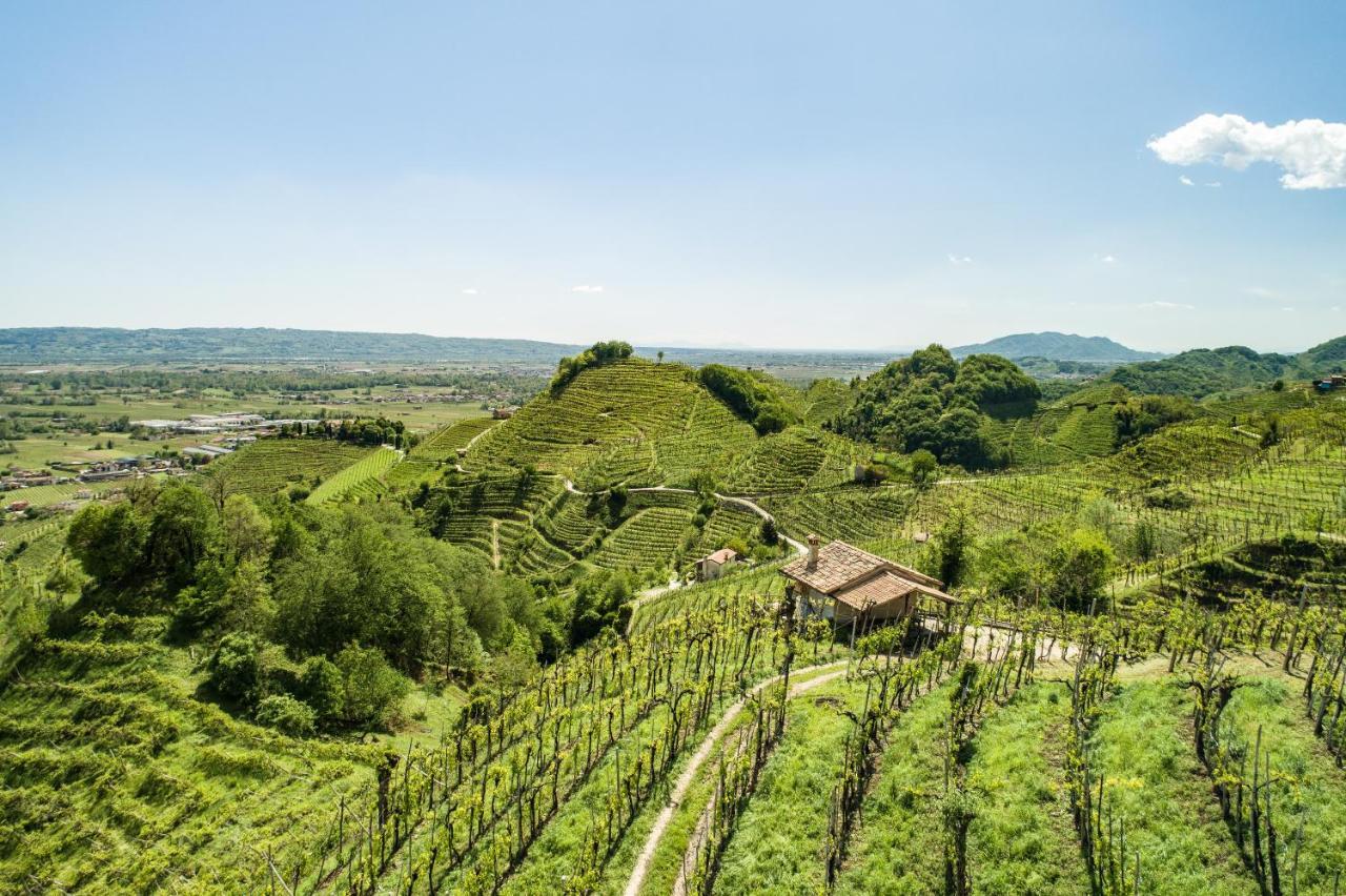 Oasi di pace nel sito UNESCO del Prosecco DOCG Farra di Soligo Esterno foto